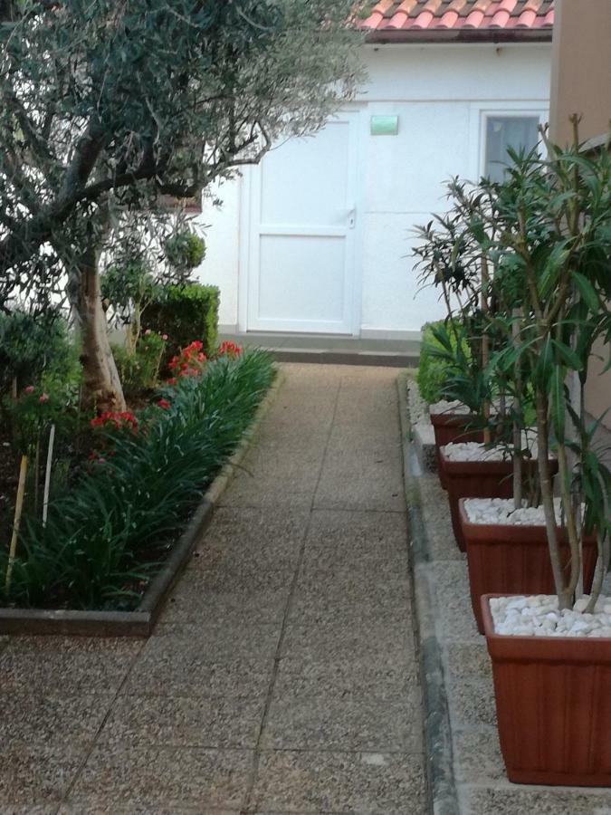 Apartment Mit- Mir Fondole Екстериор снимка