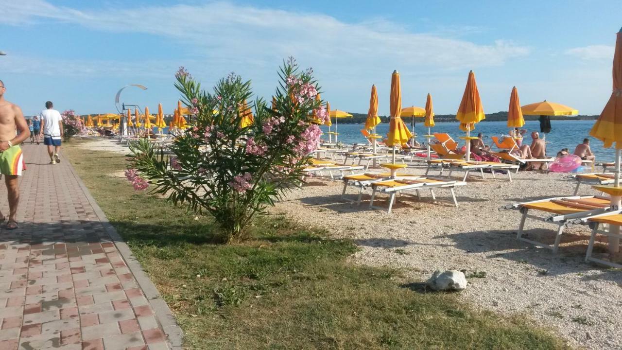 Apartment Mit- Mir Fondole Екстериор снимка