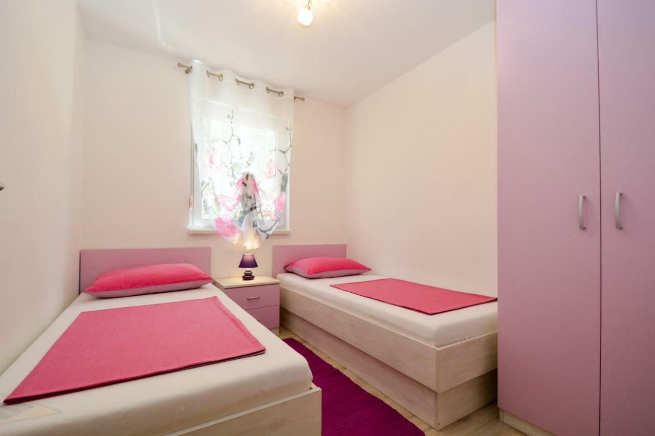 Apartment Mit- Mir Fondole Екстериор снимка