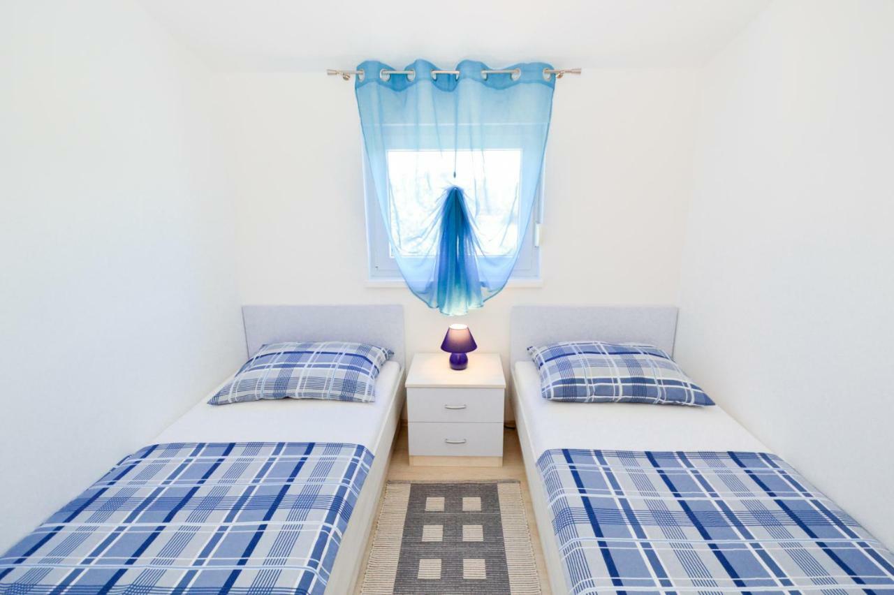 Apartment Mit- Mir Fondole Екстериор снимка