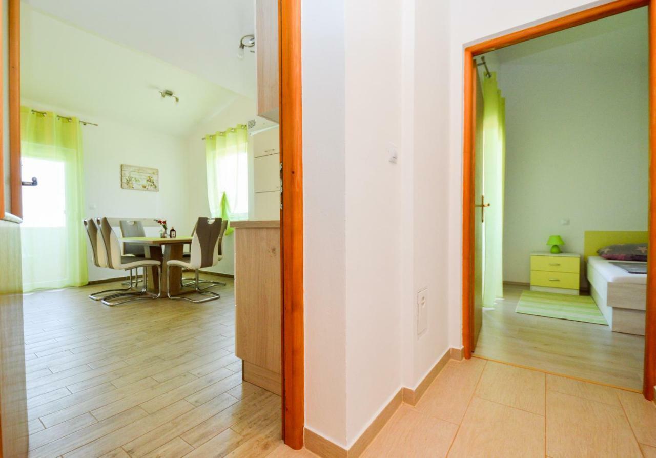Apartment Mit- Mir Fondole Екстериор снимка