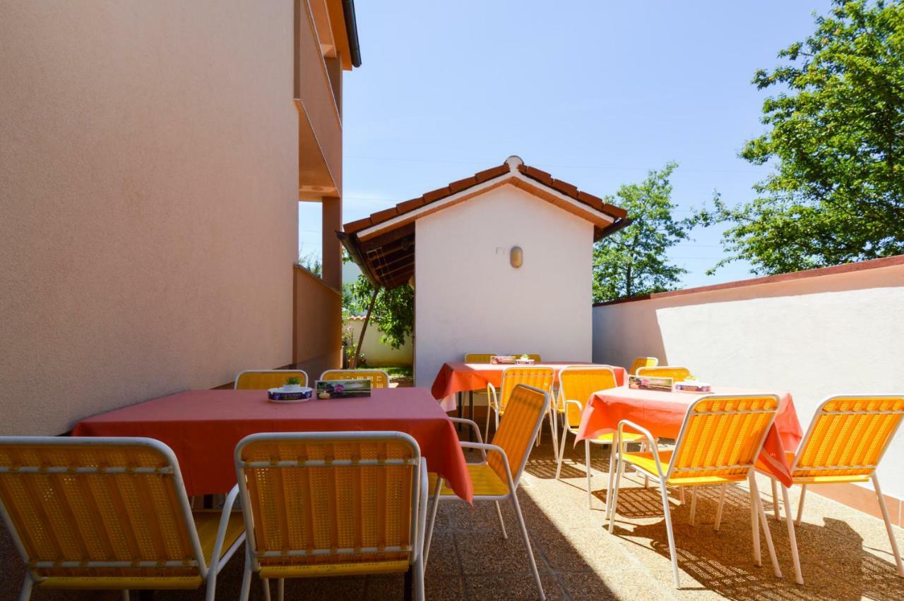 Apartment Mit- Mir Fondole Екстериор снимка